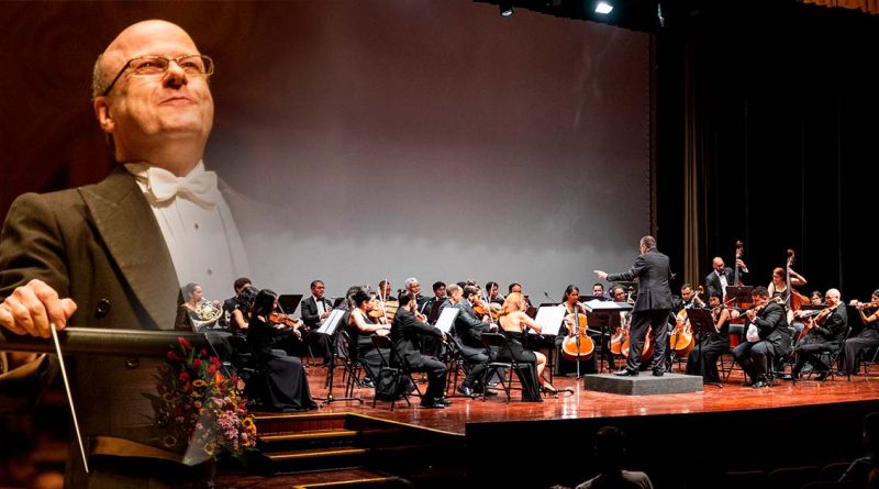 Roberto Tibiriçá dirigirá a la Orquesta Filarmónica de Lima