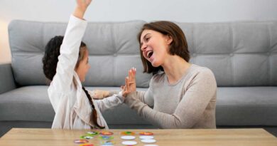 Jugar para hablar mejor: 8 tácticas para niños