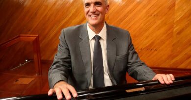 José Luis Lozada Zingoni: recital de piano de 18 piezas